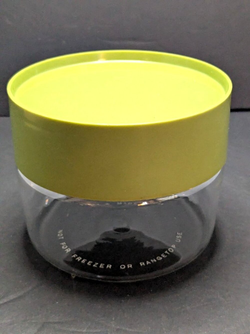 Pyrex Store N See Glass Storage Canister With Avocado Green Plastic Lid Vintage